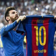 Messi desafiará os próximos três registros